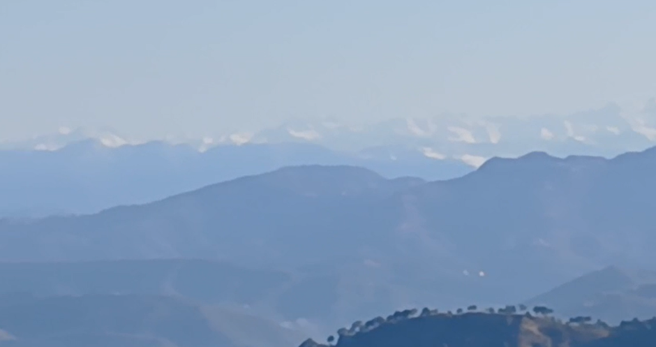 landscape of Kasauli in Himachal Pradesh.